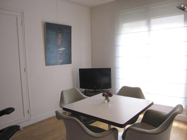 Appartement 1 chambre meublé avec ascenseur et concierge La Muette Paris 16°