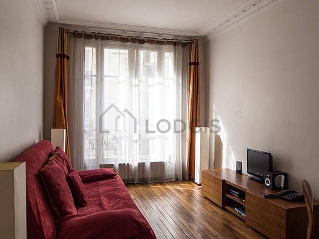 Appartement 1 chambre meublé avec ascenseur et concierge Montmartre Paris 18°