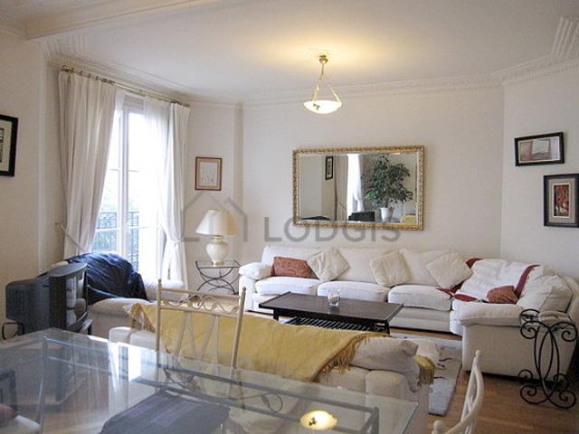 Appartement 1 chambre meublé avec ascenseur et concierge Porte de Versailles Paris 15°