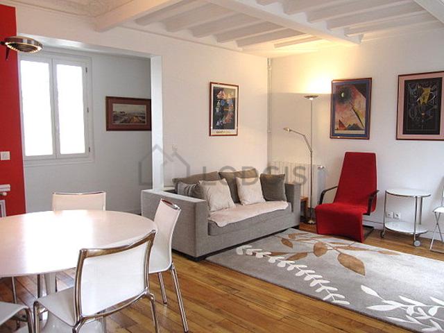 Appartement 1 chambre meublé avec ascenseur et local à vélos Paris 15°