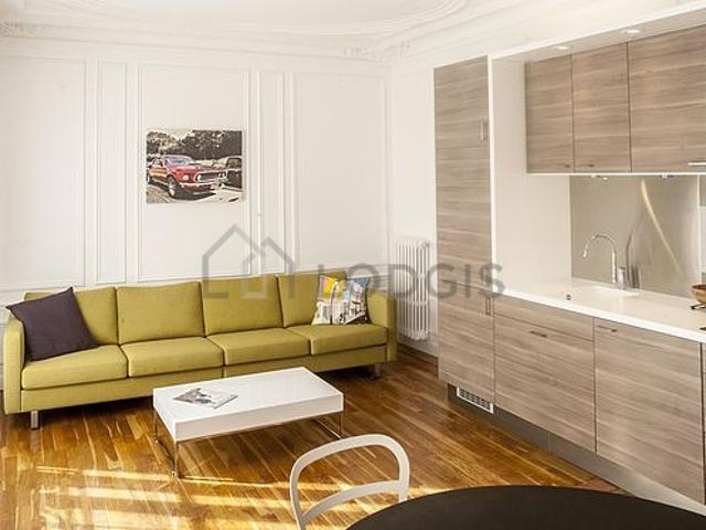 Appartement 1 chambre meublé avec ascenseur Gare du Nord Paris 10°