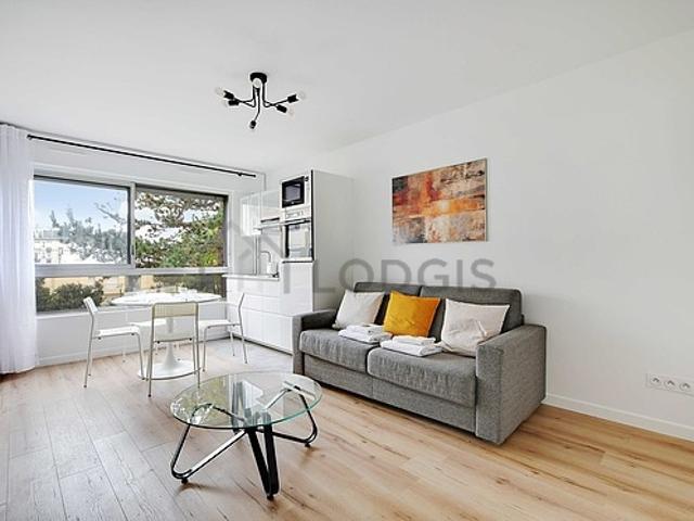 Appartement 1 chambre meublé avec ascenseur République Paris 11°