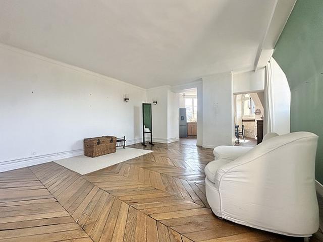 Appartement 1 chambre meublé avec local à vélos Grands Boulevards Montorgueil Paris 2°