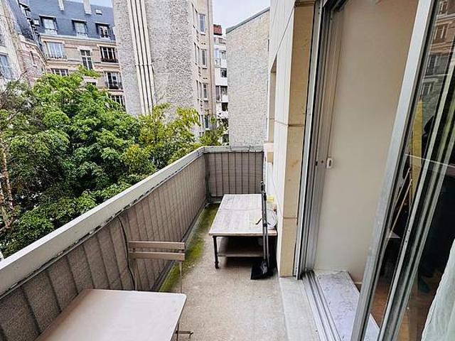 Appartement 1 chambre meublé avec terrasse, ascenseur et concierge Trocadéro Paris 16°