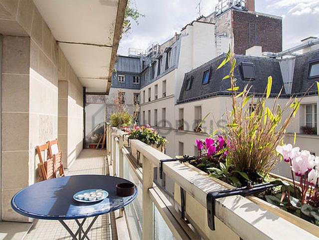 Appartement 1 chambre meublé avec terrasse, ascenseur et concierge Place des Vosges Paris 4°