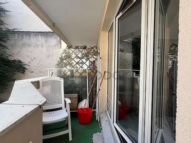 Appartement 1 chambre meublé avec terrasse et ascenseur Père Lachaise Paris 20°