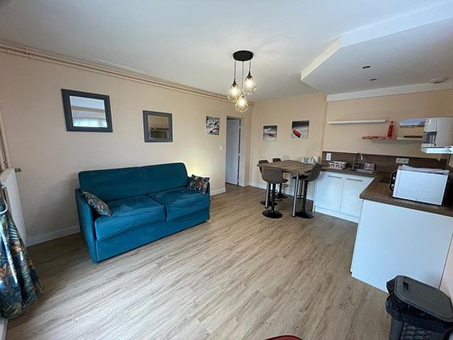 Appartement 1 chambre meublé avec terrasse et place de parking en option Caen