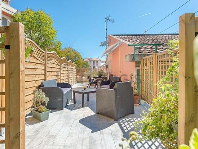Appartement 1 chambre meublé avec terrasse Aix En Provence 13100