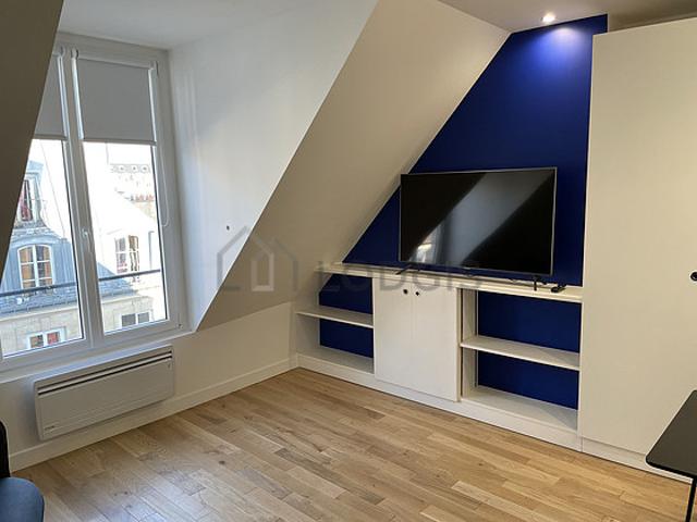 Appartement 1 chambre meublé Grands Boulevards Montorgueil Paris 2°