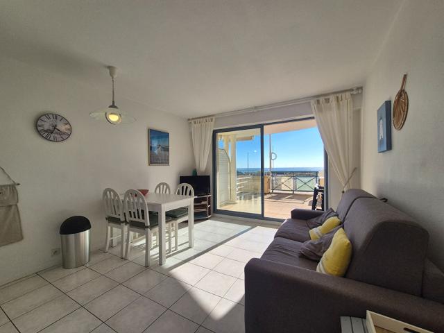 Appartement 1 chambre plus alcôve et parking sécurisé