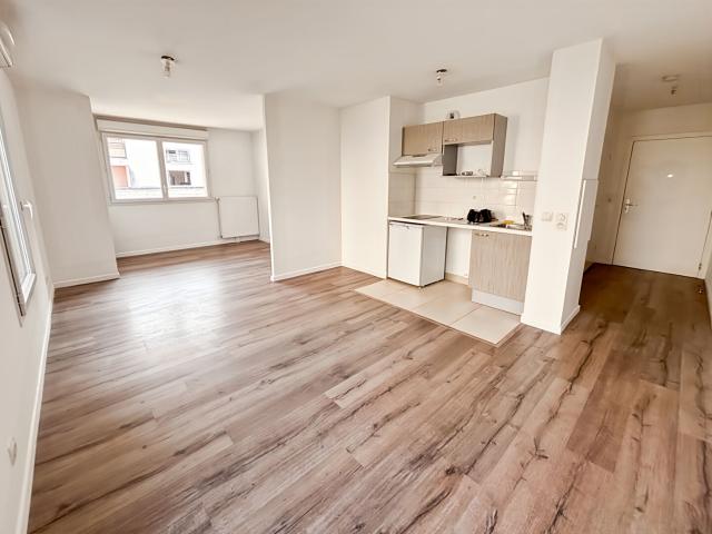Appartement 1 pièce Mennecy 33.50m² 700€ à louer l'Adresse