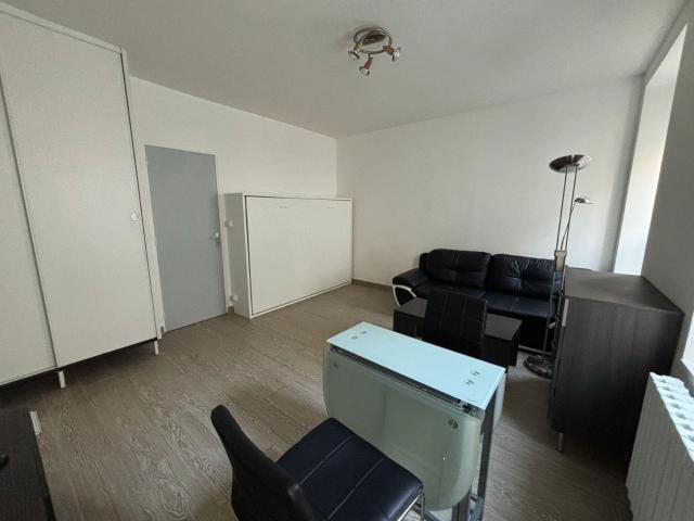 APPARTEMENT 1 PIÈCE MEUBLÉ QUARTIER BUCAILLE DISPONIBLE DÉBUT SEPTEMBRE 2026