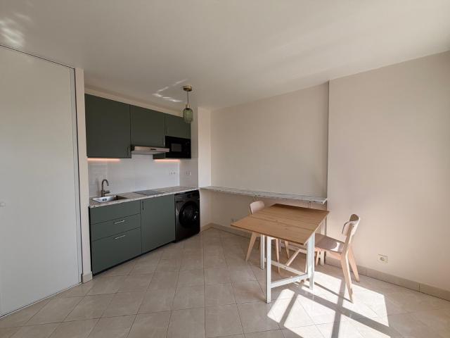 APPARTEMENT 1 PIECE MEUBLE SAINT FARGEAU PONTHIERRY