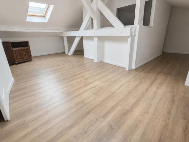 Appartement 1 pièce à Algrange FR