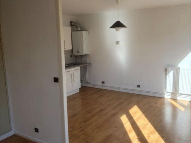 Appartement 1 pièce à Douai