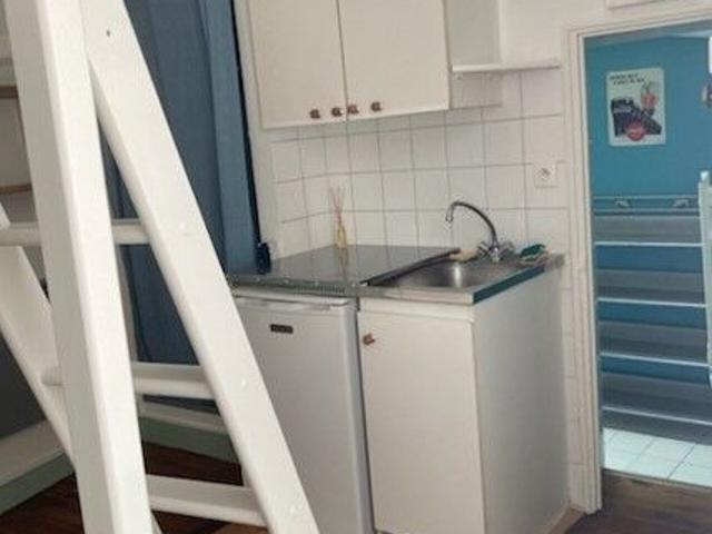 Appartement 1 pièce, à louer à Bordeaux 33000
