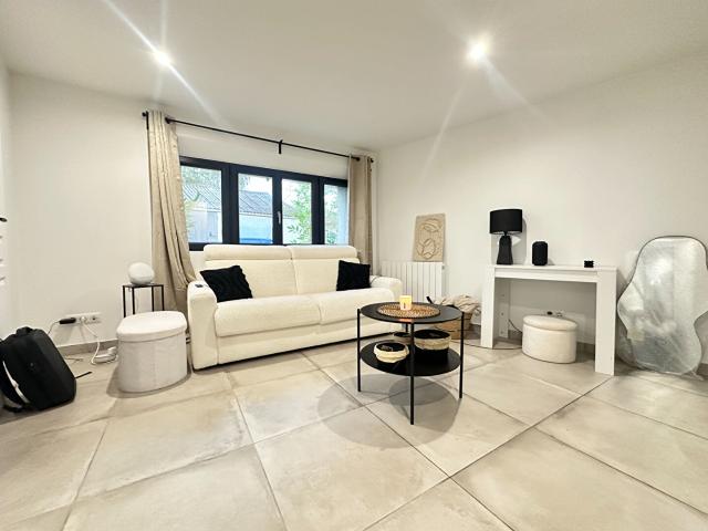 Appartement 1 pièce à louer à Moissy Cramayel Réf. 805593