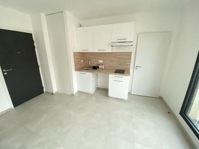 Appartement 1 pièce à louer à Reims 28.29m² | Les Clefs de l'Immobilier