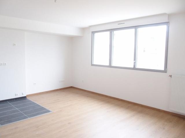 Appartement 1 pièce à louer à Reims 35.4m² | Les Clefs de l'Immobilier
