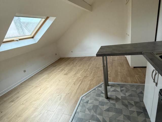 Appartement 1 pièce à louer: Melun