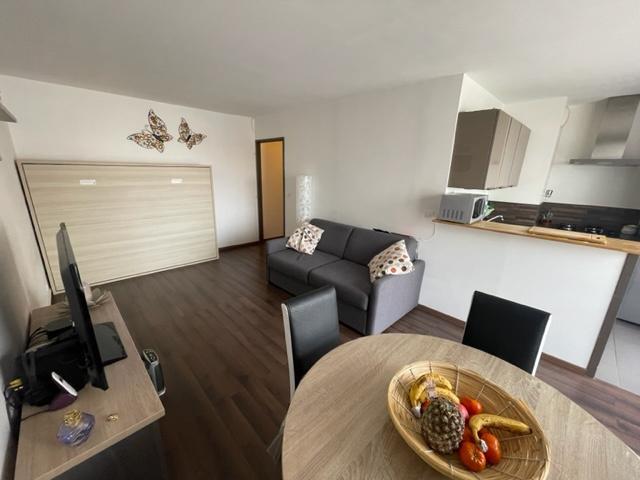 Appartement 1 pièce à louer: Melun