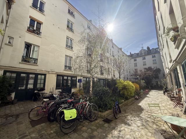 Appartement 1 pièce à Paris 75009