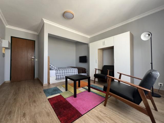 Appartement 1 pièce bis avec coin nuit, meublé, rue Paul Vai
