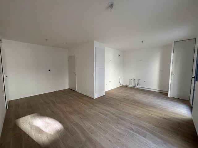Appartement 1 pièce Brie Comte Robert 30.33m² 630€ à louer