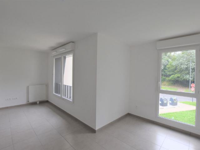 Appartement 1 pièce Cergy 28.83m² 670€ à louer l'Adresse