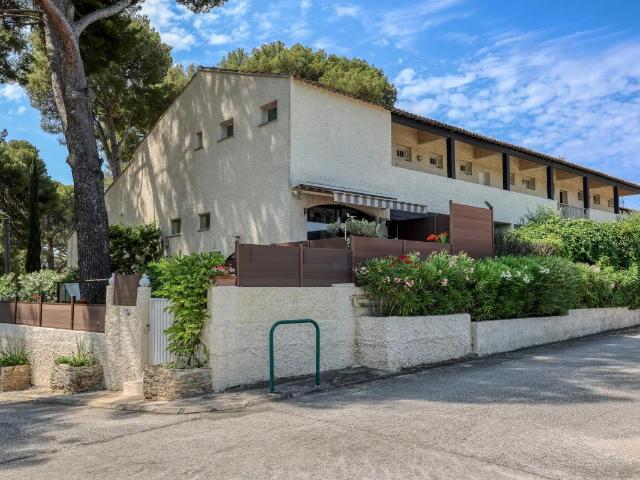Appartement 1 pièce de 19 m² à Saint Cyr sur Mer