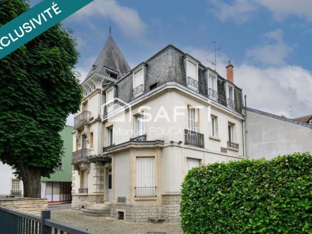 Appartement 1 pièce de 22 m2 au 1er étage sur 2 cave en sous sol