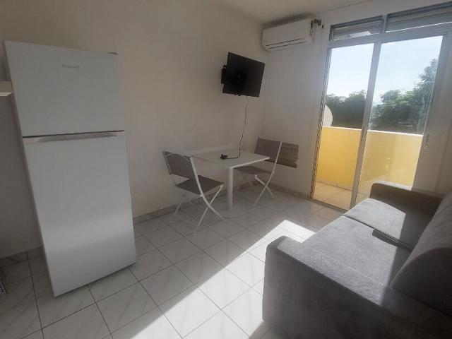 Appartement 1 pièce Fort de France 18.78m² 650€ à louer