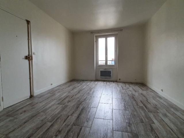 Appartement 1 pièce Joinville le Pont 24.79m² 785€ à louer