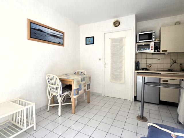 Appartement 1 pièce Les Sables d'Olonne 20.00m² 550€ à louer l'Adresse