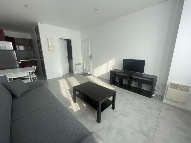 Appartement 1 pièce Limours 25.63m² 750€ à louer