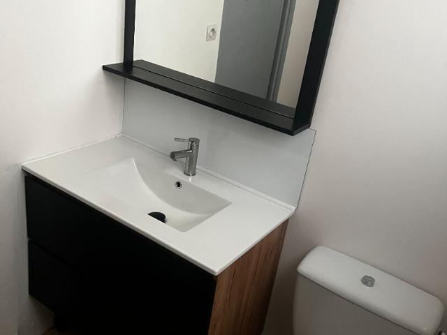 Location appartement 1 pièce, 29.90m², Rochefort