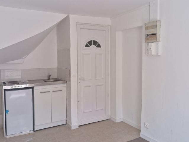 Appartement 1 pièce studio 14m²