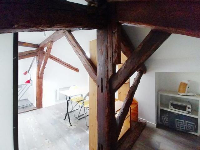 Appartement 1 pièce s 12 m²