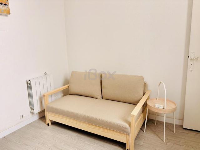 Appartement 1 pièce s 14.3 m²