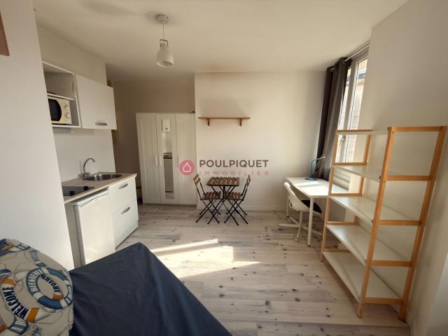 Appartement 1 pièce s 17 m2 | Poulpiquet Immobilier