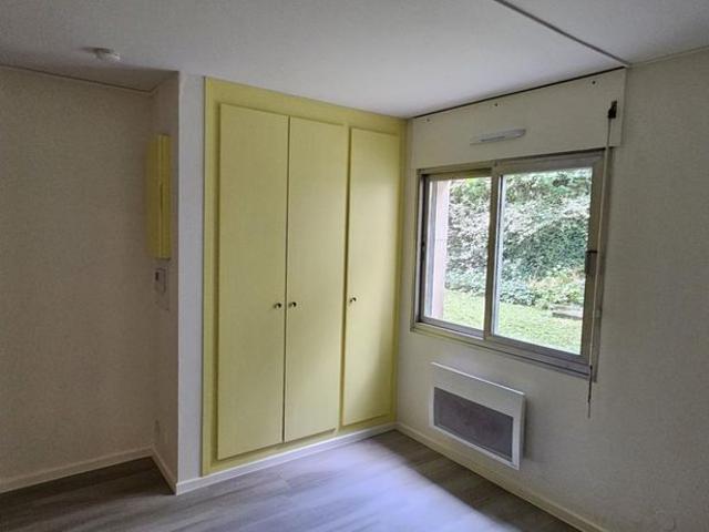 APPARTEMENT 1 pièce s 18m²