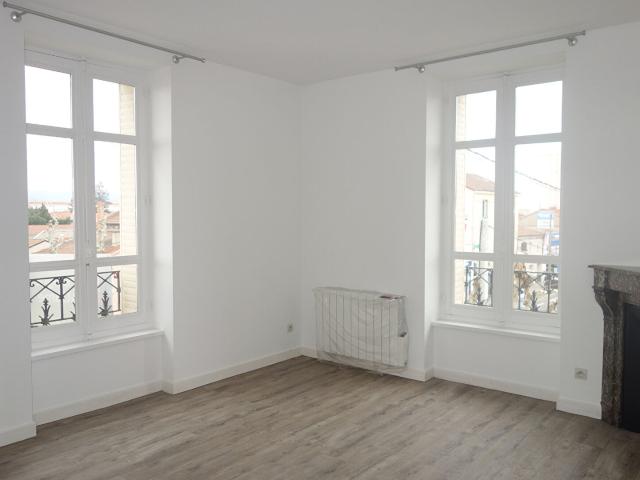 Appartement 1 pièce s 1 chambre s 29.48 m²