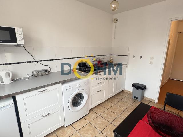Appartement 1 pièce s 1 chambre s 31.61 m²