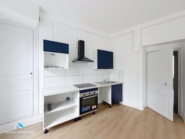 Appartement 1 pièce s 1 chambre s 34 m²
