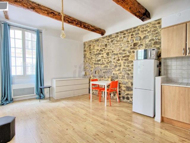 Appartement 1 pièce s 21.01 m²