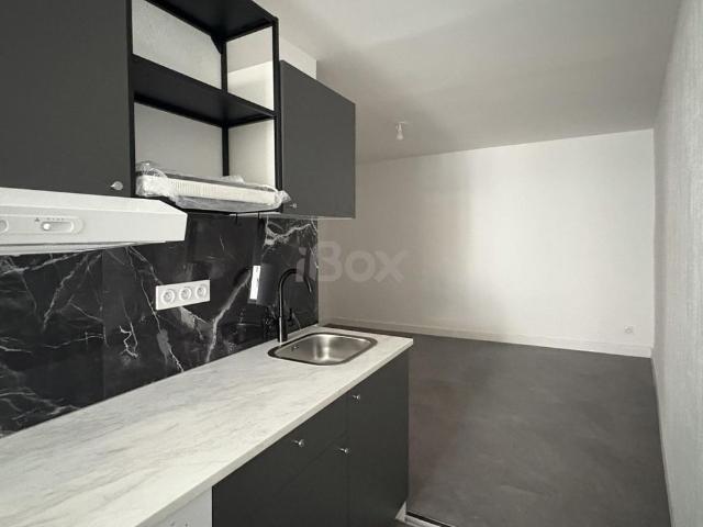 Appartement 1 pièce s 21.5 m²