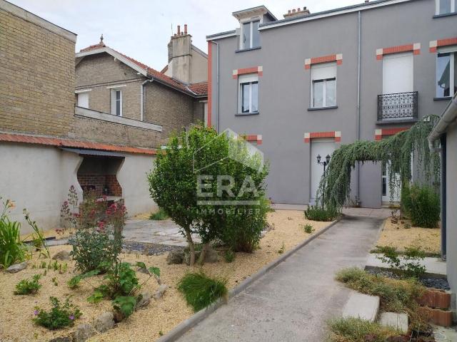 Appartement 1 pièce s 23 m2
