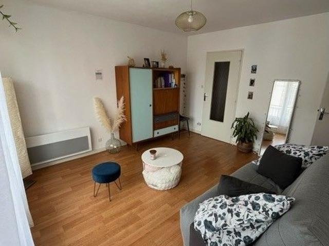 APPARTEMENT 1 pièce s 25m²
