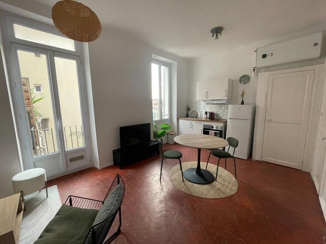appartement 1 pièce s 27 m2 meublé avec terrasse