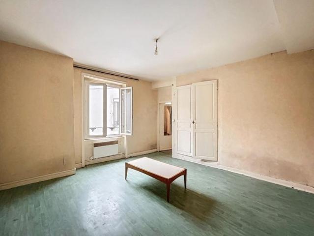 Appartement 1 pièce s 27 m²